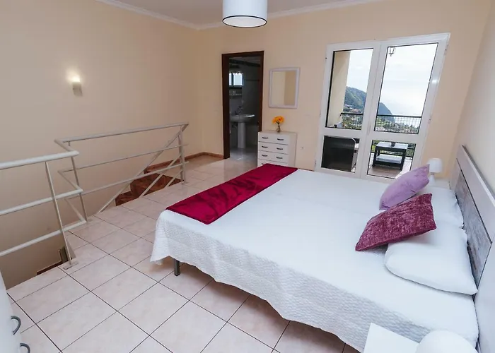 Calheta Apartment